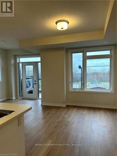 29 - 660 Colborne Street W, Brantford, ON - Indoor Photo Showing Other Room