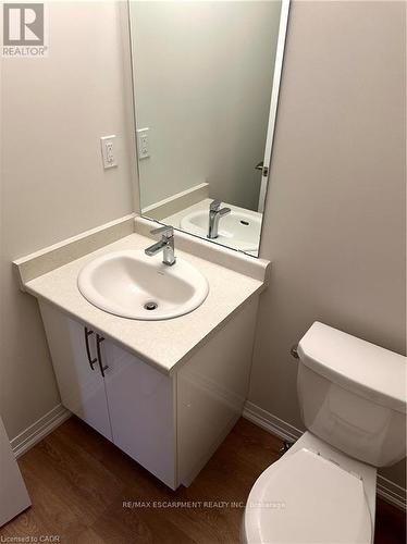 29 - 660 Colborne Street W, Brantford, ON - Indoor Photo Showing Bathroom