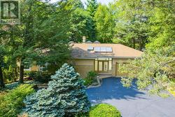 4189 INGLEWOOD DRIVE  Burlington, ON L7L 1E3