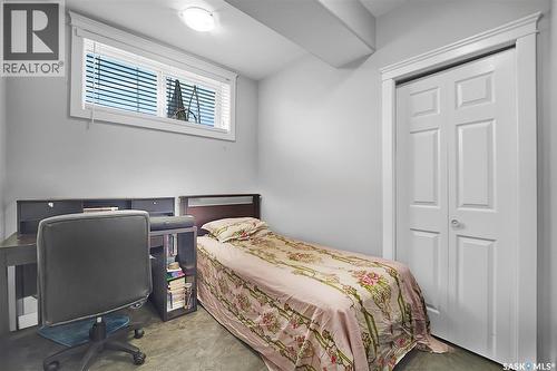 226 Gillies Street, Saskatoon, SK - Indoor Photo Showing Bedroom