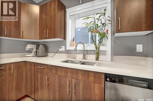 226 Gillies Street, Saskatoon, SK - Indoor Photo Showing Kitchen With Double Sink