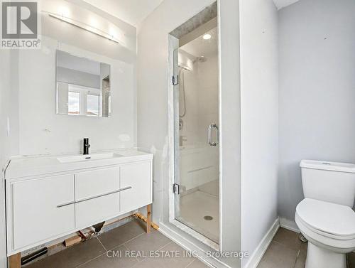 62 Sherway Street, Hamilton, ON - Indoor Photo Showing Bathroom