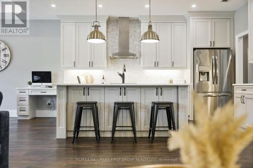 122 Glens Of Antrim Way, Alnwick/Haldimand, ON - Indoor Photo Showing Kitchen With Stainless Steel Kitchen With Upgraded Kitchen