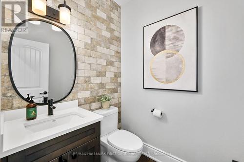 122 Glens Of Antrim Way, Alnwick/Haldimand, ON - Indoor Photo Showing Bathroom