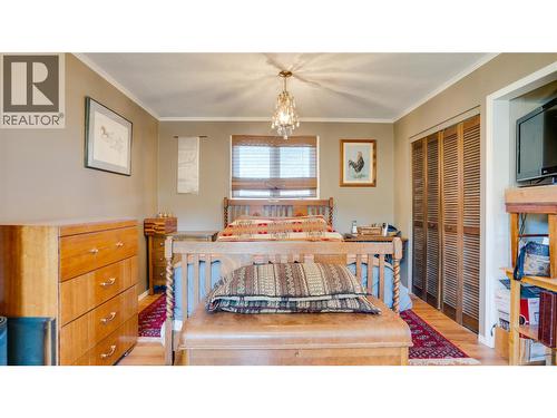 700 Bass Avenue, Enderby, BC - Indoor Photo Showing Bedroom