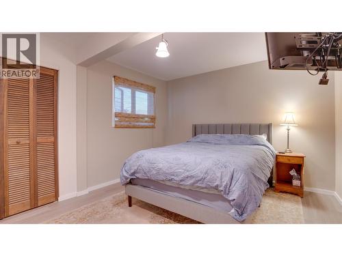 700 Bass Avenue, Enderby, BC - Indoor Photo Showing Bedroom