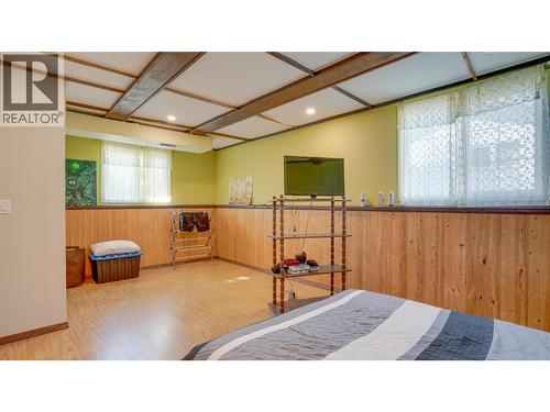 700 Bass Avenue, Enderby, BC - Indoor Photo Showing Other Room