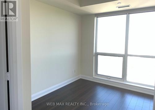 2706 - 18 Graydon Hall Drive, Toronto, ON - Indoor Photo Showing Other Room