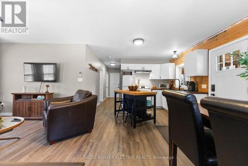 2075 Dyno Road, Highlands East (Cardiff Ward), ON - Indoor