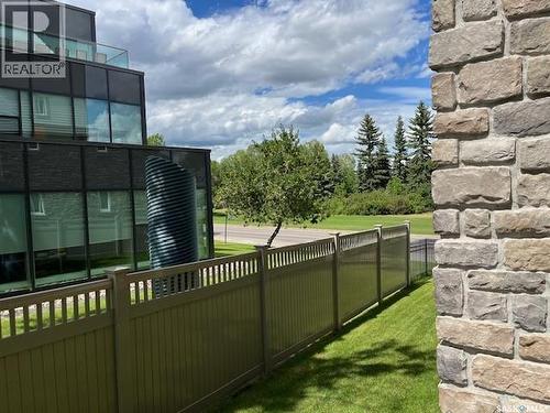 109 1220 Blackfoot Drive, Regina, SK - Outdoor