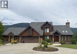 2719 DAVIDSON Road Shoreacres, BC V1N 4P9