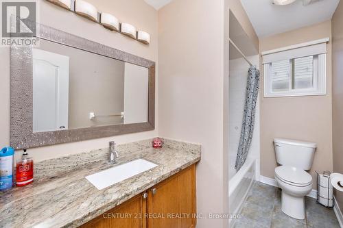 78A Kerfoot Crescent, Georgina, ON - Indoor Photo Showing Bathroom