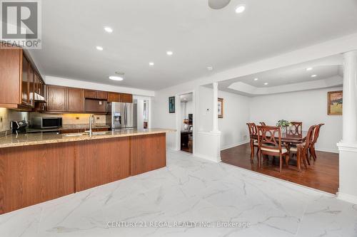 78A Kerfoot Crescent, Georgina, ON - Indoor Photo Showing Kitchen