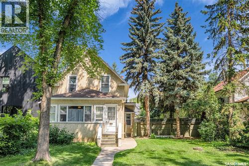 118 28th STREET W  Saskatoon, SK S7L 0K2