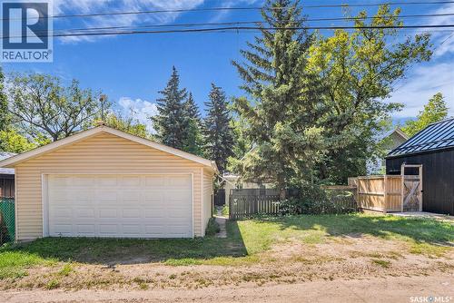 118 28Th Street W, Saskatoon, SK - Outdoor