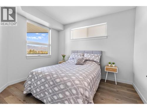 3630 Mission Springs Drive Unit# 506, Kelowna, BC - Indoor Photo Showing Bedroom