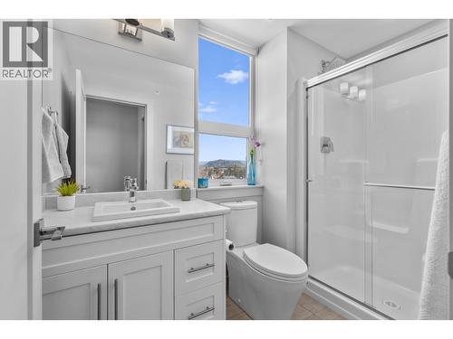 3630 Mission Springs Drive Unit# 506, Kelowna, BC - Indoor Photo Showing Bathroom
