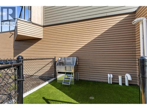 3630 Mission Springs Drive Unit# 506, Kelowna, BC - Outdoor With Exterior