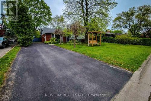 5322 Windermere Drive, Burlington, ON - Outdoor