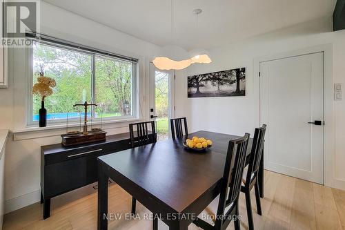 5322 Windermere Drive, Burlington, ON - Indoor Photo Showing Dining Room