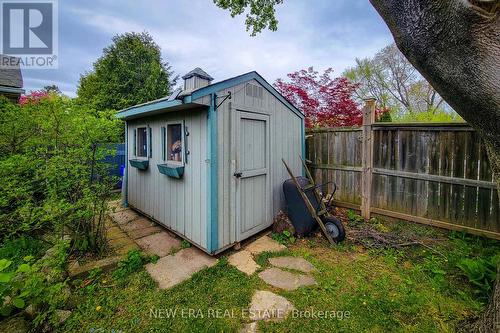 5322 Windermere Drive, Burlington, ON - Outdoor