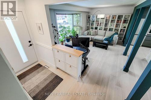5322 Windermere Drive, Burlington, ON - Indoor Photo Showing Other Room