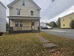 30-32 Ferry Street  Sydney, NS B1P 6A1