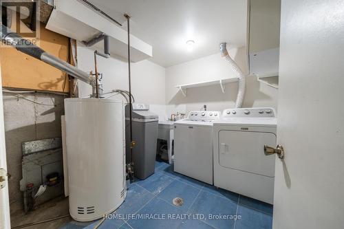 613 Galloway Crescent, Mississauga, ON - Indoor Photo Showing Laundry Room