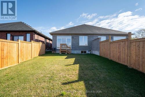 142 Shirley Street, Thames Centre (Thorndale), ON - Outdoor