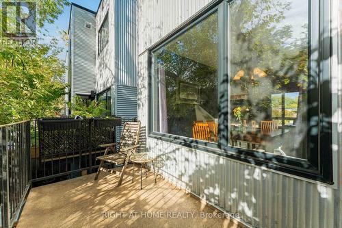 110 Little London Private, Ottawa, ON -  With Exterior