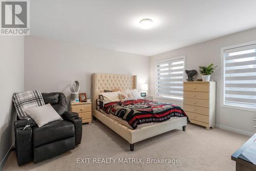 233 Conservancy Drive, Ottawa, ON - Indoor Photo Showing Bedroom