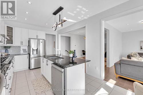 21 Priory Drive, Whitby, ON - Indoor Photo Showing Kitchen With Stainless Steel Kitchen With Upgraded Kitchen