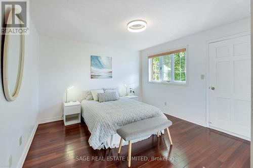 4143 Tapestry Trail, Mississauga, ON - Indoor Photo Showing Bedroom