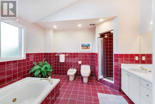 4143 Tapestry Trail, Mississauga, ON - Indoor Photo Showing Bathroom
