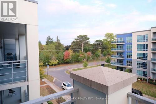 408 - 320 Sugarcreek Trail, London North, ON - Outdoor