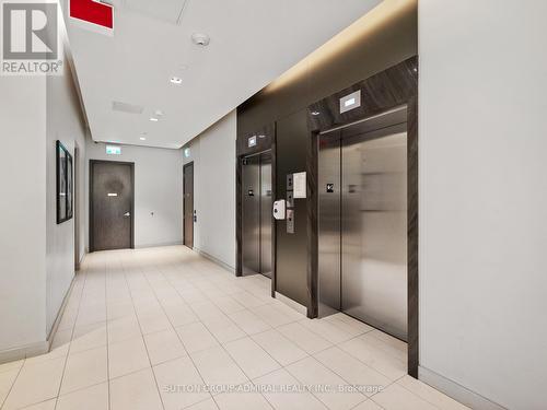 1005 - 128 Fairview Mall Drive, Toronto, ON - Indoor Photo Showing Other Room