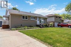 1065 CONNAUGHT CRESCENT  Sarnia, ON N7S 1C7