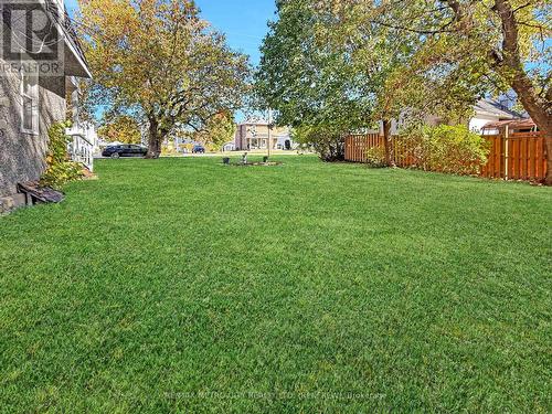 330 Mclean Street, Renfrew, ON - Outdoor