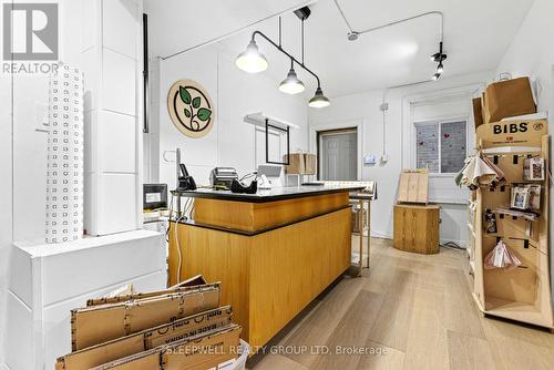 5 Hawthorne Avenue, Ottawa, ON 