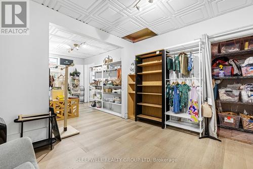 5 Hawthorne Avenue, Ottawa, ON 