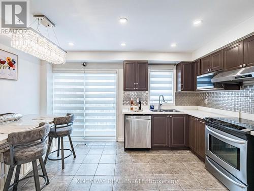 3221 Redpath Circle, Mississauga, ON - Indoor Photo Showing Kitchen With Double Sink