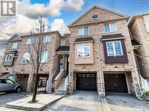 3221 Redpath Circle, Mississauga, ON - Outdoor With Facade