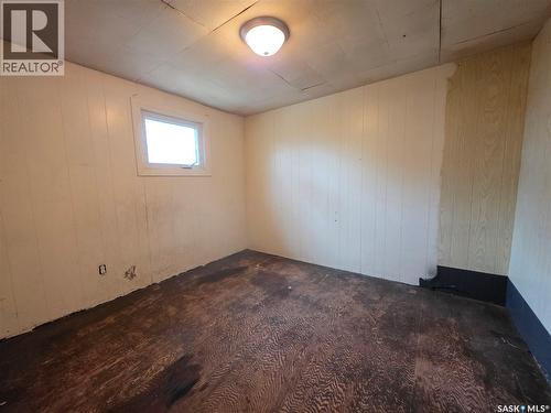 927 North Railway Street E, Swift Current, SK - Indoor Photo Showing Other Room