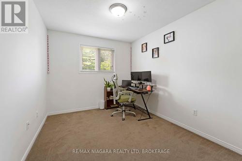 2 - 9 Lakeshore Road, St. Catharines (Lakeshore), ON - Indoor Photo Showing Office