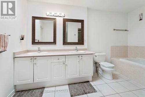 2 - 9 Lakeshore Road, St. Catharines (Lakeshore), ON - Indoor Photo Showing Bathroom