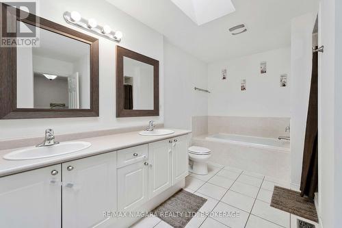 2 - 9 Lakeshore Road, St. Catharines (Lakeshore), ON - Indoor Photo Showing Bathroom