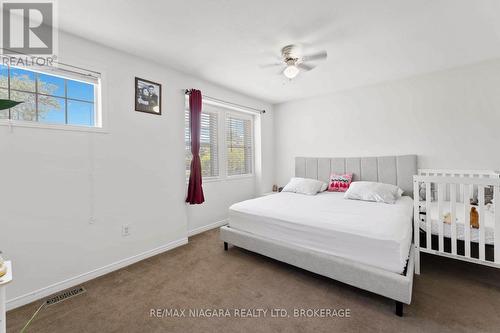 2 - 9 Lakeshore Road, St. Catharines (Lakeshore), ON - Indoor Photo Showing Bedroom