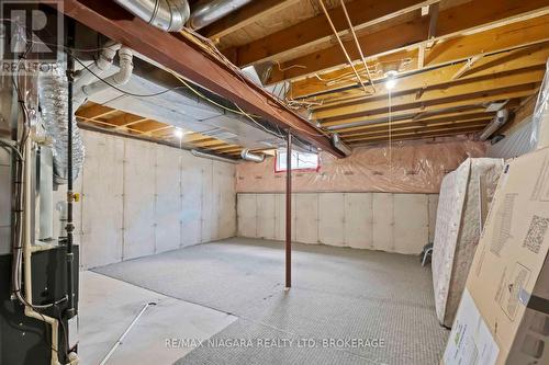 2 - 9 Lakeshore Road, St. Catharines (Lakeshore), ON - Indoor Photo Showing Basement