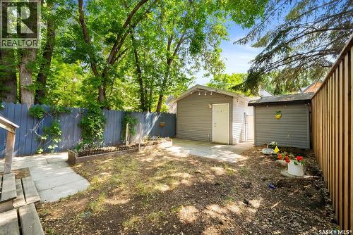 2061 Elphinstone Street, Regina, SK - Outdoor With Exterior