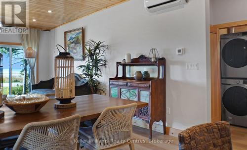 315 Shoreline Avenue, South Bruce Peninsula, ON - Indoor Photo Showing Laundry Room